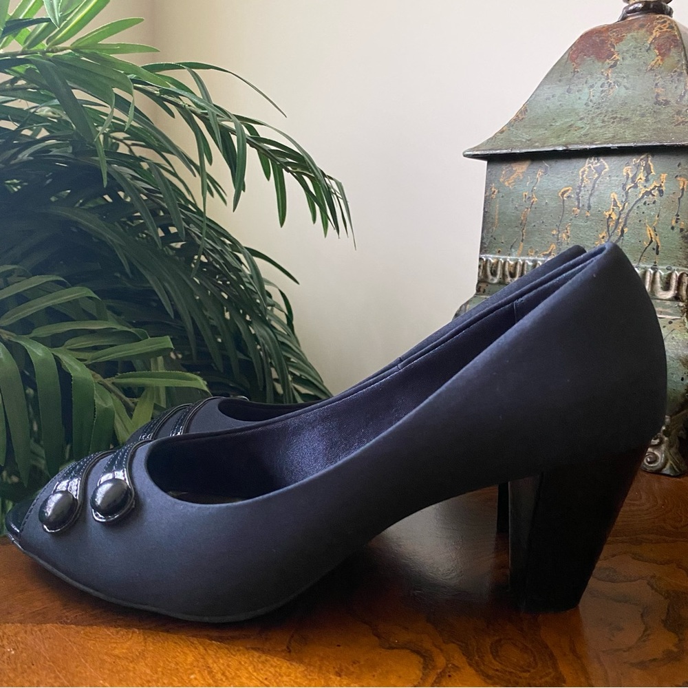 Coach and Four Black Heels